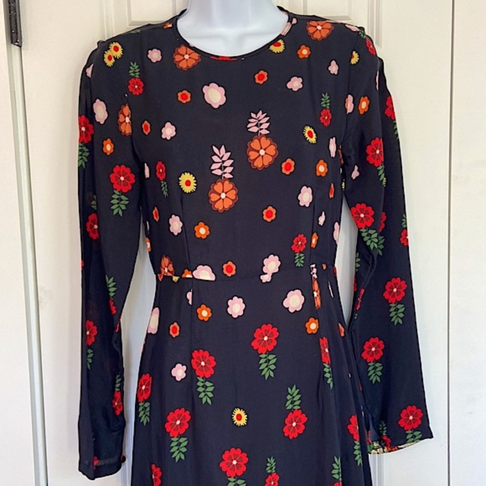 WARM Black Floral Print Midi Long-sleeved Dress